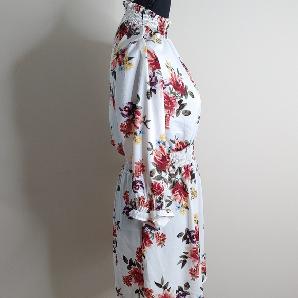 Indulge In Style Floral Dress - Picture 5 of 10